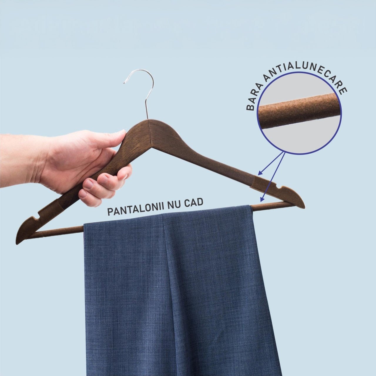 Umeraș din lemn cu finisaj vintage,bară pentru pantaloni și margini de catifea - pentru haine delicate - HUMERO