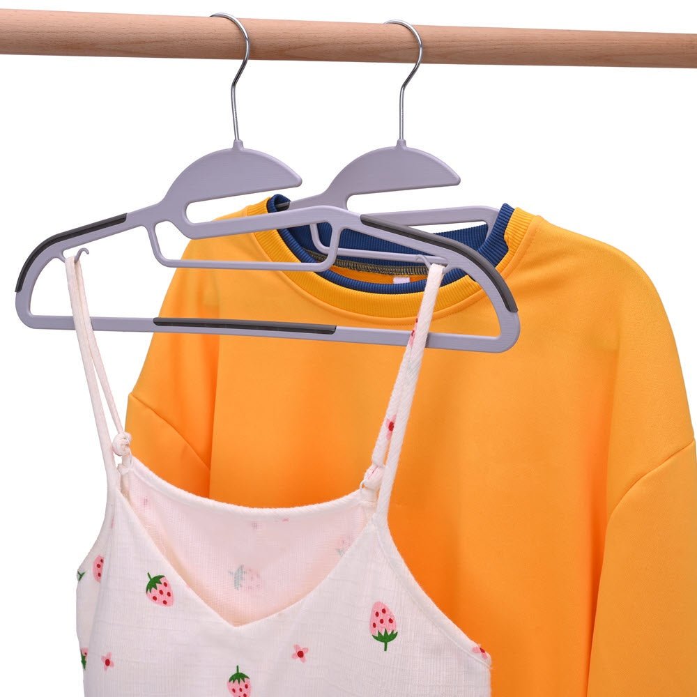 Umeraș din plastic gri cu margini antialunecare si bară pentru pantaloni - ideal pentru rochii, pantaloni, fuste, bluze și tricouri - HUMERO