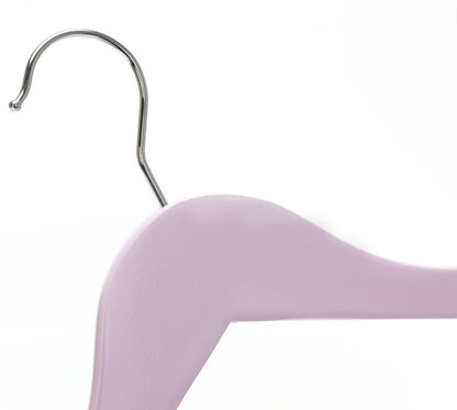 Umeraș pentru copii din lemn de arțar roz cu bară pentru pantaloni - ideal pentru tricouri, bluze și pantaloni - HUMERO